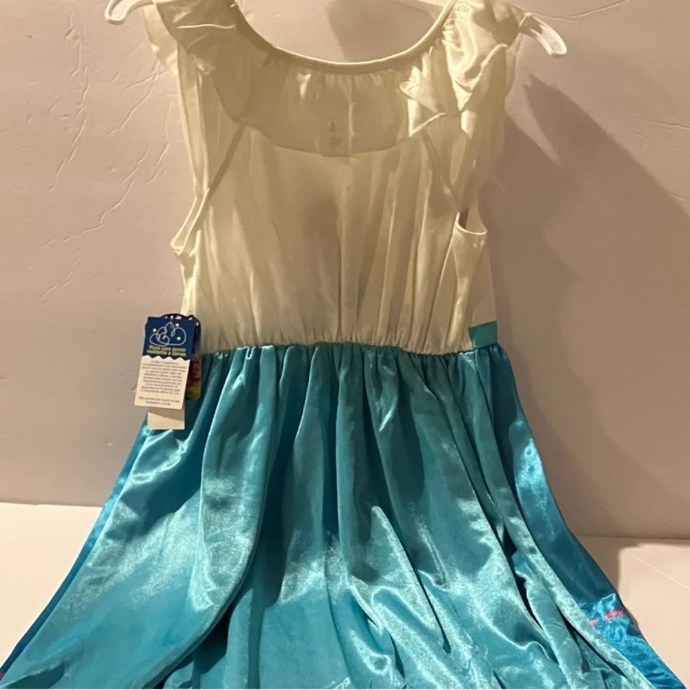 Disney Encanto Cream‎ and Blue Mirabel Character Nightgown Size 8 - Picture 9 of 13